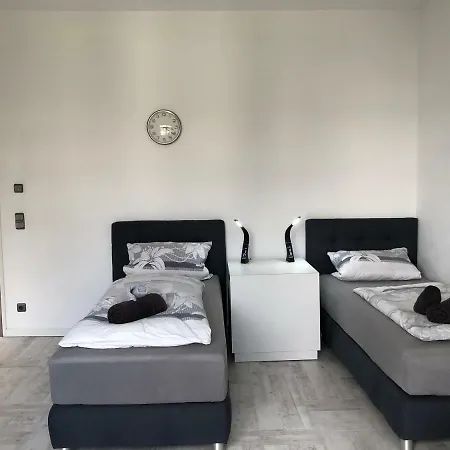 Apartament Jidajo Boarding Lounge *